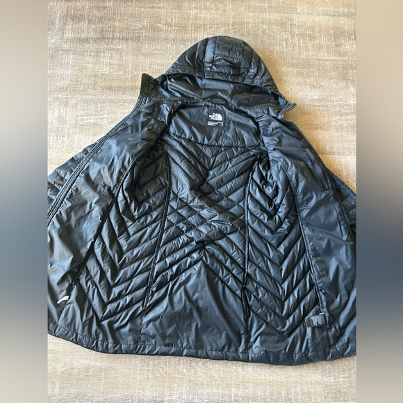 ▶️ The North Face TNF 700 Down Puffer coat Women’s Small black jacket hooded - Picture 5 of 16